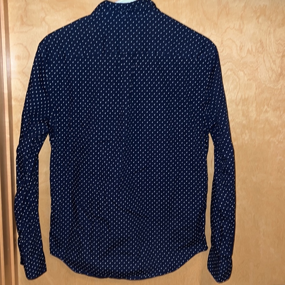 Men’s American Eagle Button Down​ - Picture 3 of 4